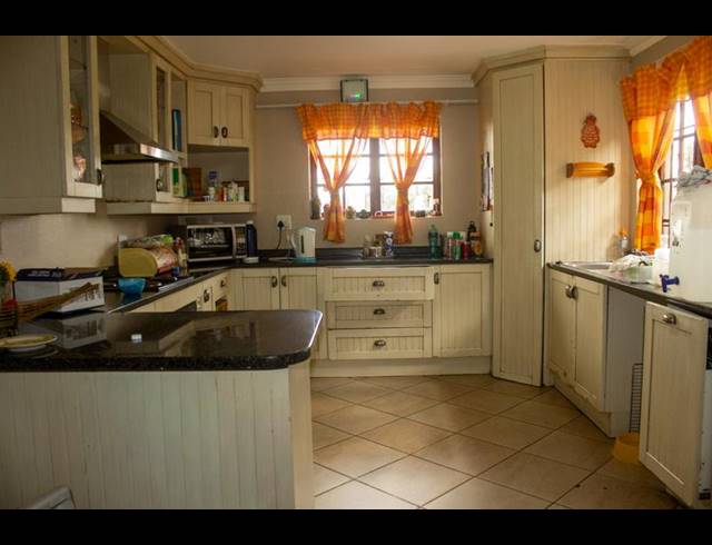 3 BEDROOM HOUSE FOR SALE IN KENMARE
